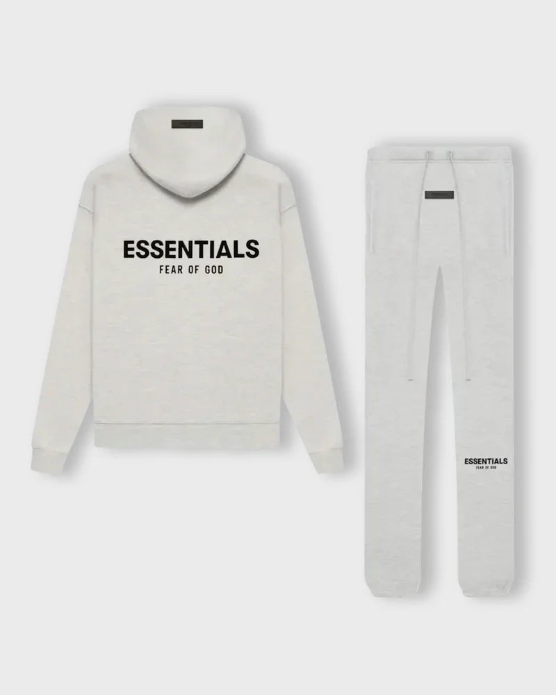 ESSENTIAL | TRACKSUIT